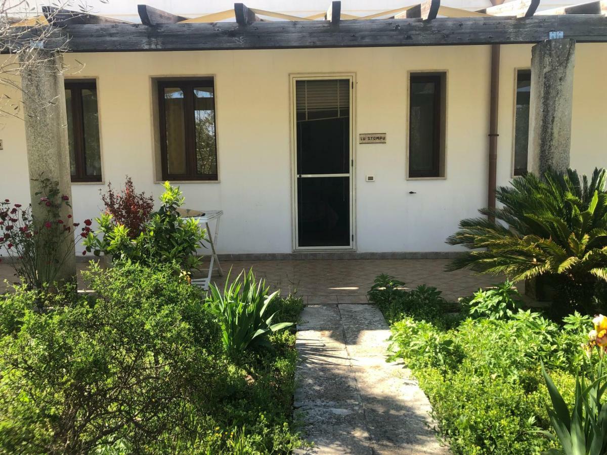 Masseria Cinti Bagnolo del Salento Luaran gambar