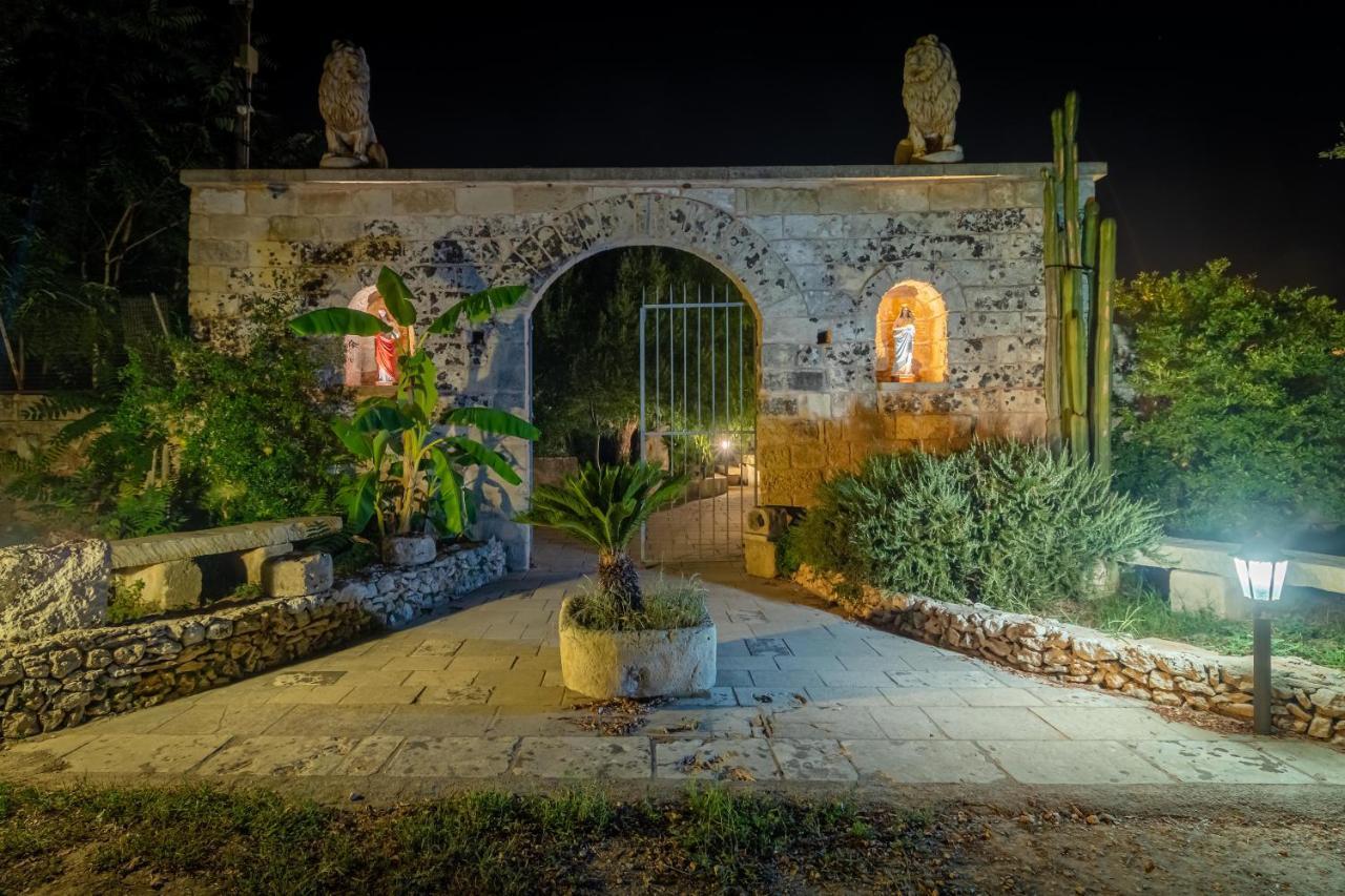 Masseria Cinti Bagnolo del Salento Luaran gambar